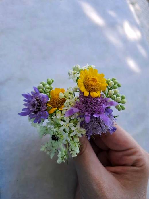 Luxury bouquet hero